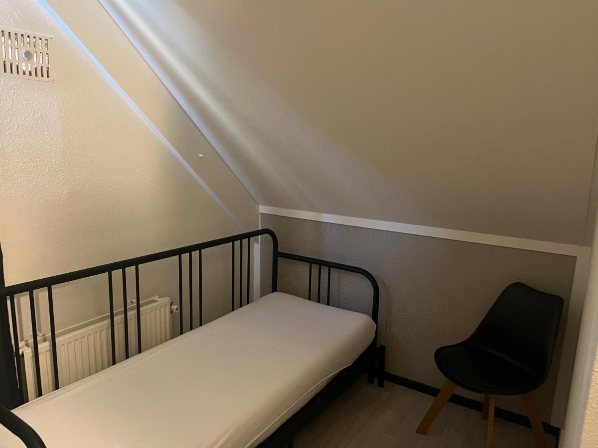 Sfeervol Vrijstaand Huisje 6 Persoons Ruime Tuin, Centraal Bij Nijmegen Ewijk Dış mekan fotoğraf